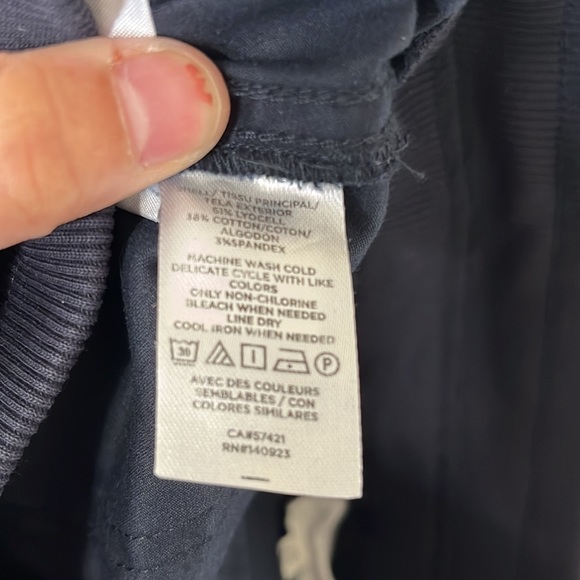 Lou & Grey Navy Jogger Pants Size XS - Picture 9 of 9